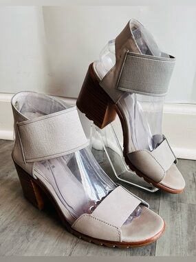 Sorel Nadia Ankle Strap Sandal Taupe Leather Lug Sole Block Heel 8.5 Comfort